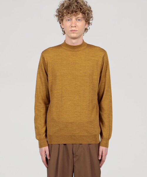 TOMORROWLAND （トゥモローランド）の「TOMORROWLAND tricot スーパーファインメリノウール モックネックプルオーバー S-WOOL（ニット/セーター・メンズ・グレイッシュベージュ/グリーン/イエロー/ネイビー/ブラック/ホワイト/チャコールグレー/ライトブルー・XL/L/M/S/XS）」の9枚目の写真