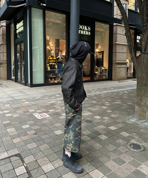 kutir（クティール）の「STUDS DESIGN RIGID SHORT DENIM JACKET／スタッズデザインリジットショートデニムジャケット（デニムジャケット・メンズ・インディゴブルー/ブラック・LARGE/MEDIUM）」の8枚目の写真