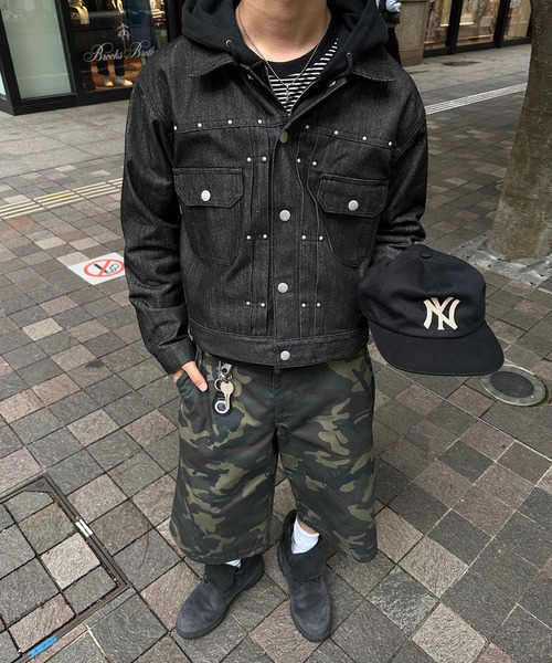 kutir（クティール）の「STUDS DESIGN RIGID SHORT DENIM JACKET／スタッズデザインリジットショートデニムジャケット（デニムジャケット・メンズ・インディゴブルー/ブラック・LARGE/MEDIUM）」の7枚目の写真