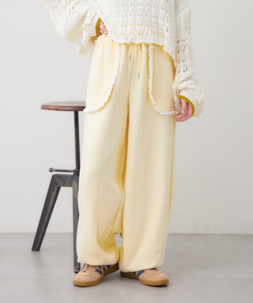 w closet(ダブルクローゼット)の「フリルポケットスェットパンツ(その他パンツ・レディース・アイボリー/グレー/ピンク/イエロー・FREE)」の4枚目の写真