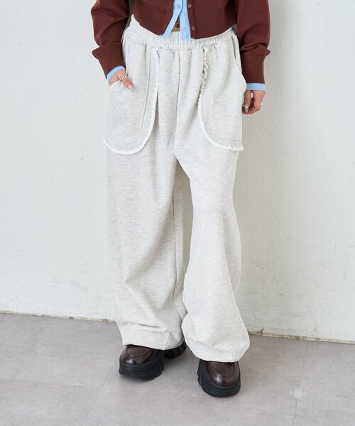 w closet(ダブルクローゼット)の「フリルポケットスェットパンツ(その他パンツ・レディース・アイボリー/グレー/ピンク/イエロー・FREE)」の2枚目の写真