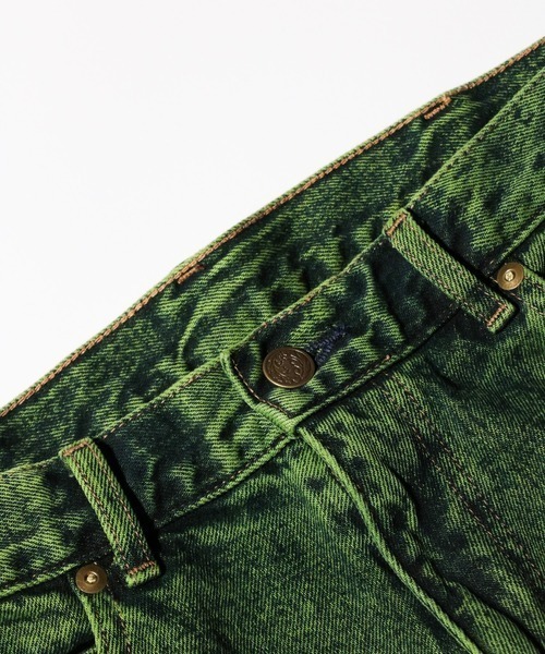 GUNG HO（ガンホー）の「GUNG HO / ガンホー DENIM TAPARED PANTS OVER DYE ワイドデニムパンツ（デニムパンツ・メンズ・パープル/グリーン・SMALL/MEDIUM/LARGE）」の3枚目の写真