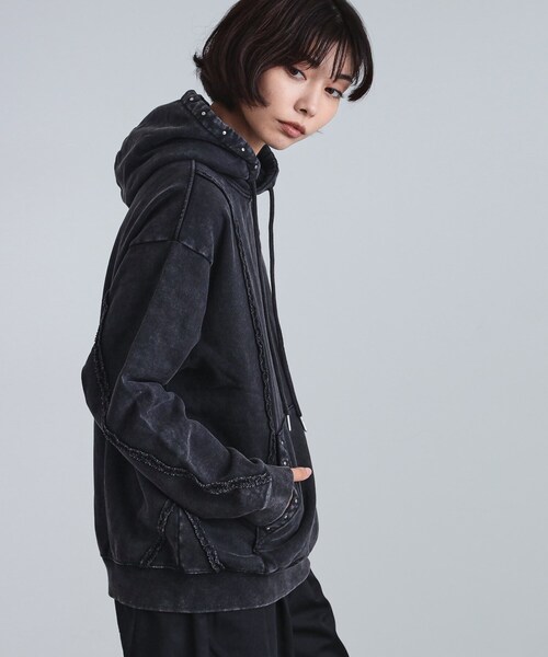 tk.TAKEO KIKUCHI（ティーケータケオキクチ）の「ヘヴィウェイトヴィンテージプルパーカ（パーカー・メンズ・グレー/ブラック/ブラウン系その他・01/03/02）」の21枚目の写真