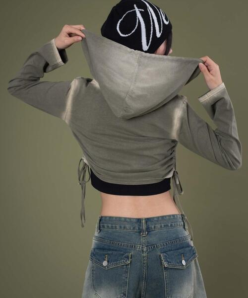 dispark（ディスパーク）の「DISPARK/【25年秋冬新作】サイドギャザーブリーチフーディー（Tシャツ/カットソー・レディース・カーキ/ブラック・FREE）」の6枚目の写真