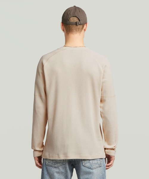 G-STAR（ジースター）の「TWEETER T-SHIRT/パネルデザインサーマルワッフルロングスリーブTシャツ（Tシャツ/カットソー・メンズ・ダークブラック/ベージュ系その他・X-LARGE/X-SMALL/LARGE/MEDIUM/SMALL）」の8枚目の写真