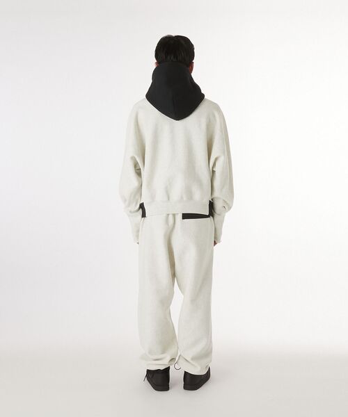 N.HOOLYWOOD(N.ハリウッド)の「PULLOVER HOODIE(パーカー・メンズ・チャコール/オートミール・L/M/S)」の13枚目の写真