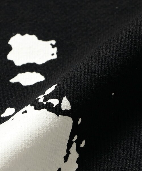BEAMS T(ビームスティー)の「Life is Unfair / Crewneck Sweat(スウェット・メンズ・ブラック・MEDIUM/SMALL)」の7枚目の写真