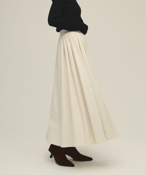 eL（エル）の「【eL】Tuck Gather Volume Skirt/603941（スカート・レディース・アイボリー/ブラック・FREE）」の18枚目の写真