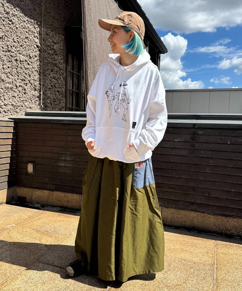 OLD BETTY'S（オールドベティーズ）の「【日本製】オールドベティーズ 【OLD BETTY’S】Volume Easy Long Skirt（スカート・レディース・ブラック/オリーブ・FREE）」の12枚目の写真