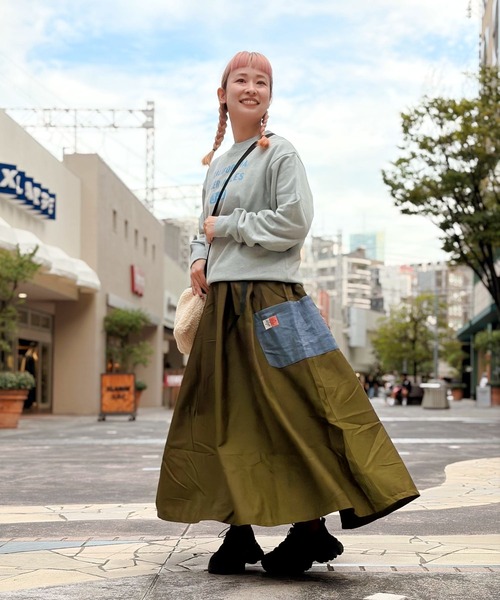 OLD BETTY'S（オールドベティーズ）の「【日本製】オールドベティーズ 【OLD BETTY’S】Volume Easy Long Skirt（スカート・レディース・ブラック/オリーブ・FREE）」の9枚目の写真