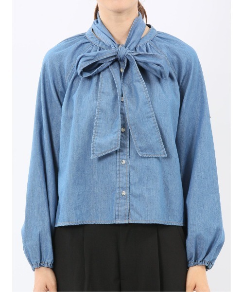 m.f.editorial（エムエフエディトリアル）の「【ややゆったり リラックス】m.f.エディトリアルレディース  ボウタイ付き バンドカラー デニムブラウス（シャツ/ブラウス・レディース・サックスブルー/ネイビー・LARGE/MEDIUM）」の17枚目の写真