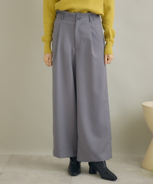 KATHARINE ROSS(キャサリンロス)の「【KATHARINE ROSS】タックセミワイドパンツ(その他パンツ・レディース・ブラック/グレー・FREE)」の2枚目の写真