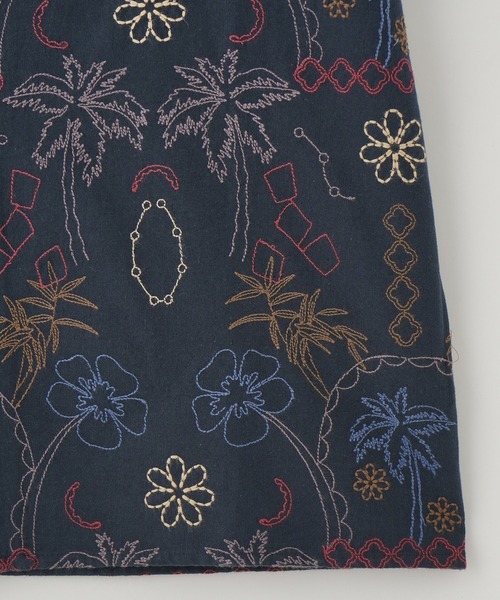 styles(スタイルス)の「WAX LONDON DIDCOT SS SHIRT HAWAIIAN SS25-SSS-DID-BOI-NVY(シャツ/ブラウス・メンズ・ネイビー・M/L)」の6枚目の写真