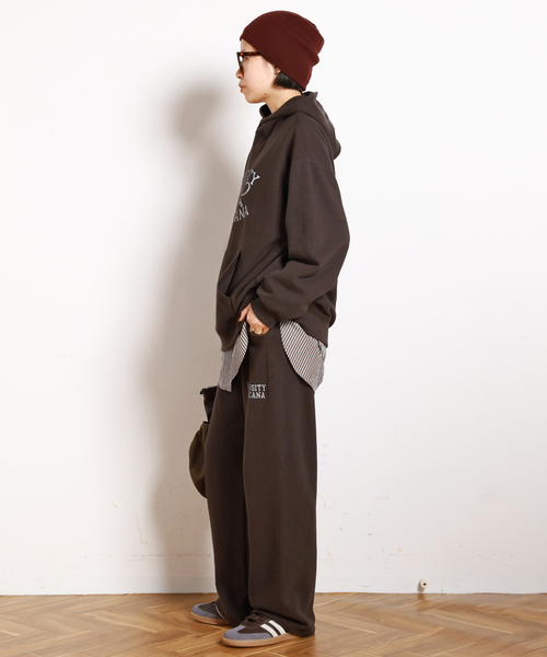 AMERICANA(アメリカーナ)の「【AMERICANA/アメリカーナ】別注UNIVERSITY AME SWEAT PANTS(スウェットパンツ・レディース・ブラウン・36/38)」の5枚目の写真