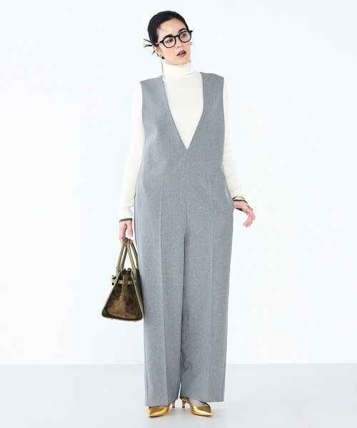 NOLLEY’S（ノーリーズ）の「ウォッシャブルVネックサロペット（つなぎ/オールインワン・レディース・ブラック/グレー・36/38）」の6枚目の写真