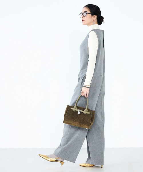 NOLLEY’S（ノーリーズ）の「ウォッシャブルVネックサロペット（つなぎ/オールインワン・レディース・ブラック/グレー・36/38）」の7枚目の写真