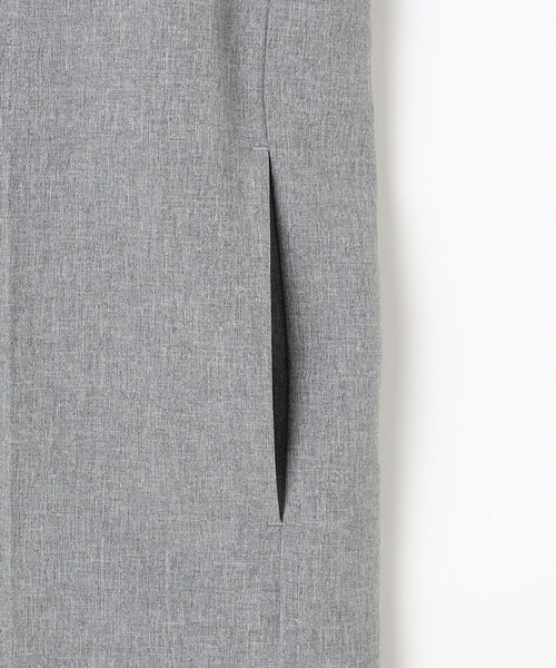 NOLLEY’S（ノーリーズ）の「ウォッシャブルVネックサロペット（つなぎ/オールインワン・レディース・ブラック/グレー・36/38）」の22枚目の写真