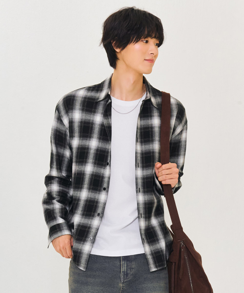 CHASECULT(チェイスカルト)の「男性フランネルシャドーチェックシャツ-ブラック(シャツ/ブラウス・メンズ・ブラック・100/95/105)」の4枚目の写真