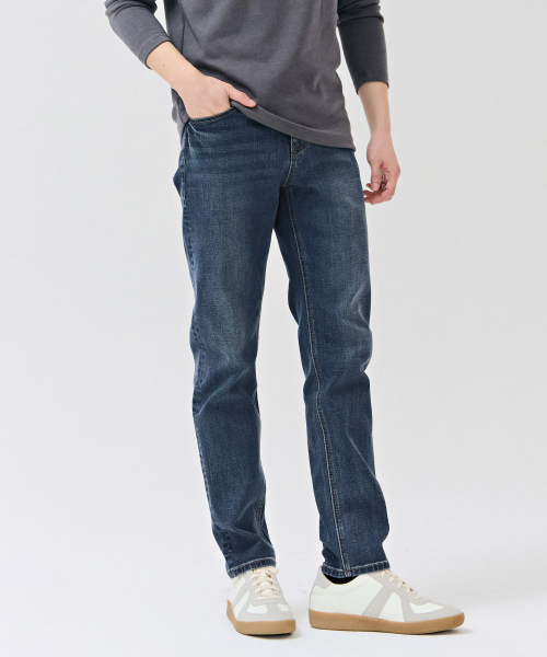 CHASECULT(チェイスカルト)の「男性インバンディングテーパードデニムパンツ-DERK2312B04(デニムパンツ・メンズ・ネイビー・76/82/86/70)」の2枚目の写真
