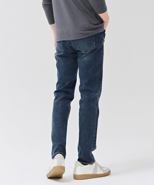 CHASECULT(チェイスカルト)の「男性インバンディングテーパードデニムパンツ-DERK2312B04(デニムパンツ・メンズ・ネイビー・76/82/86/70)」の3枚目の写真