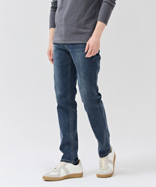 CHASECULT(チェイスカルト)の「男性インバンディングテーパードデニムパンツ-DERK2312B04(デニムパンツ・メンズ・ネイビー・76/82/86/70)」の4枚目の写真