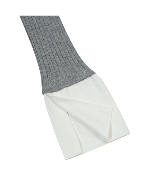 MOAA（モア）の「Cuff Collared Knit Top (GRAY)（シャツ/ブラウス・レディース・その他・SMALL/MEDIUM）」の4枚目の写真
