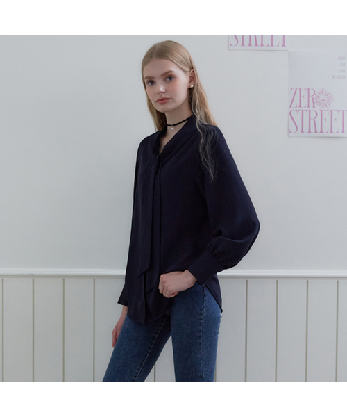 ZEROSTREET（ゼロストリート）の「[10カラー] タイブラウス（シャツ/ブラウス・レディース・パープル/Beige/イエロー/グレー系/PINK/ブラウン/ブラック/アイボリー/ネイビー/ブルー/ラベンダー/ライトイエロー・MEDIUM/SMALL）」の6枚目の写真