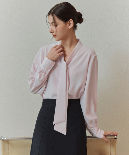ZEROSTREET（ゼロストリート）の「[10カラー] タイブラウス（シャツ/ブラウス・レディース・パープル/Beige/イエロー/グレー系/PINK/ブラウン/ブラック/アイボリー/ネイビー/ブルー/ラベンダー/ライトイエロー・MEDIUM/SMALL）」の13枚目の写真