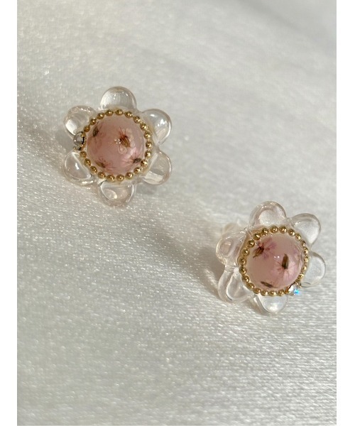 tone（トーン）の「【SOARM】上品に華やぐフラワーモチーフピアス〈3カラー〉(MA)（ピアス（両耳用）・レディース・シャンパン/ホワイト・FREE）」の3枚目の写真