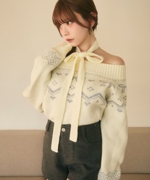 オフショルダー」に該当するトップス（ホワイト/白色系）ファッション