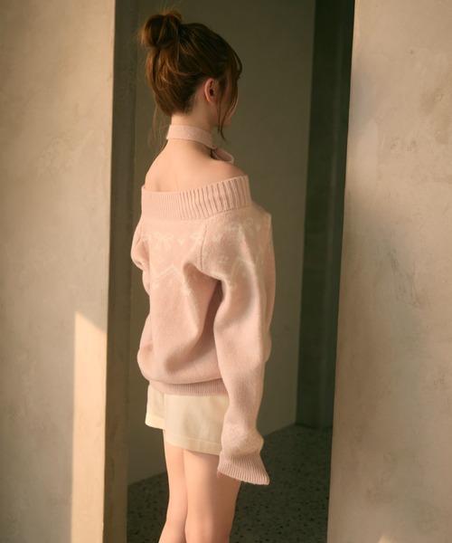 TITTY&CO.（ティティーアンドコー）の「ノルディック柄リボン付きオフショルダーニット（ニット/セーター・レディース・ピンク/グレー/ホワイト×ブルー/ブルー/ベージュ/ベージュ系その他・FREE）」の21枚目の写真