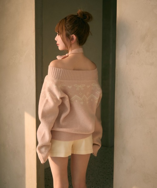 TITTY&CO.（ティティーアンドコー）の「ノルディック柄リボン付きオフショルダーニット（ニット/セーター・レディース・ピンク/グレー/ホワイト×ブルー/ブルー/ベージュ/ベージュ系その他・FREE）」の22枚目の写真