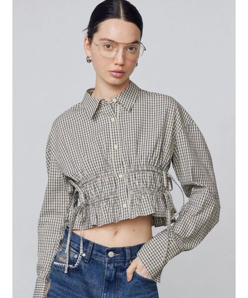 EMODA（エモダ）の「サイドリボンストリングシャツ（シャツ/ブラウス・レディース・ブルー/グレー/ホワイト・FREE）」の4枚目の写真