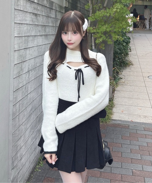 one way（ワンウェイ）の「モックネックレイヤード風ニット（Tシャツ/カットソー・レディース・ブラック/グレー/ホワイト/ピンク・FREE）」の11枚目の写真