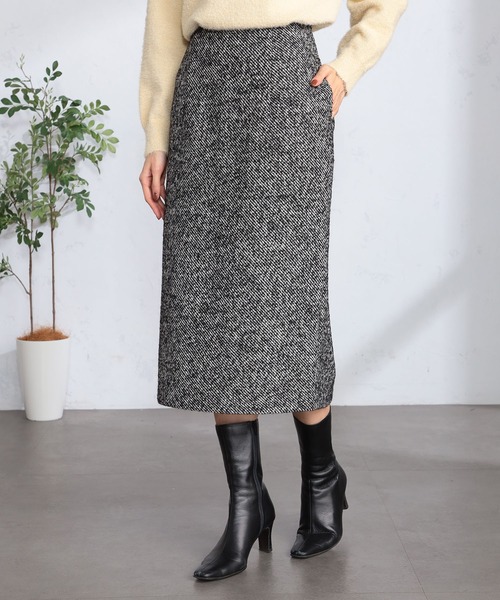 GALLORIA(ギャローリア)の「ツイードナロースカート(スカート・レディース・グレー/ブラック・L/LL/M/S)」の2枚目の写真