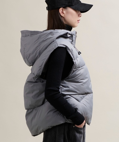 CALIFORNIA OUTFITTERS(カリフォルニア アウトフィッターズ)の「11C15 ドロストフード 中綿ベスト(ダウンベスト・メンズ・アイボリー/ブラック/グレー・FREE)」の16枚目の写真