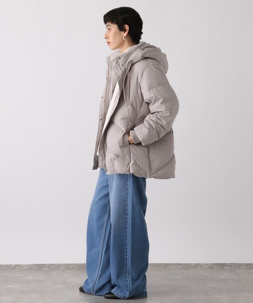 studio CLIP（スタディオクリップ）の「《ウタオ》ハトメフードピュアダウン（ダウンジャケット/コート・レディース・ブラック/ライトベージュ/グレー・FREE）」の6枚目の写真