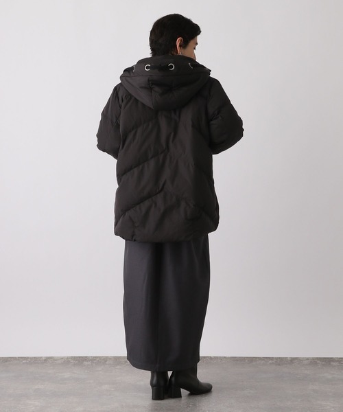 studio CLIP（スタディオクリップ）の「《ウタオ》ハトメフードピュアダウン（ダウンジャケット/コート・レディース・ブラック/ライトベージュ/グレー・FREE）」の11枚目の写真