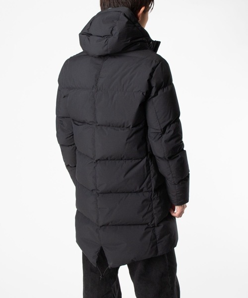 HERNO(ヘルノ)の「HERNO 2 LAYER PRO METEO DOWN COAT ヘルノ 2レイヤー プロメテオ ダウンコート(ダウンジャケット/コート・メンズ・ブラック・48/52/50/46)」の5枚目の写真