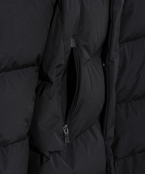HERNO(ヘルノ)の「HERNO 2 LAYER PRO METEO DOWN COAT ヘルノ 2レイヤー プロメテオ ダウンコート(ダウンジャケット/コート・メンズ・ブラック・48/52/50/46)」の8枚目の写真