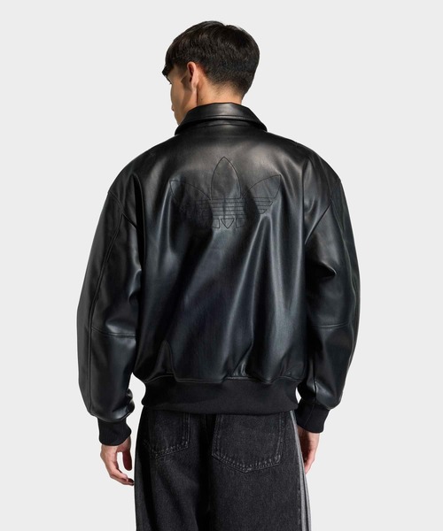 adidas（アディダス）の「プレミアム エッセンシャルズ プレザー ボンバージャケット / アディダスオリジナルス adidas Originals（ブルゾン・メンズ・ブラック・3XL/LARGE/MEDIUM/SMALL/X-SMALL/XX-LARGE/X-LARGE）」の2枚目の写真