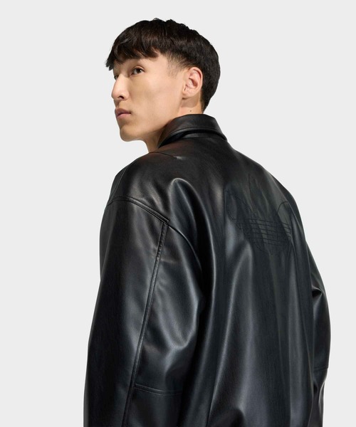 adidas（アディダス）の「プレミアム エッセンシャルズ プレザー