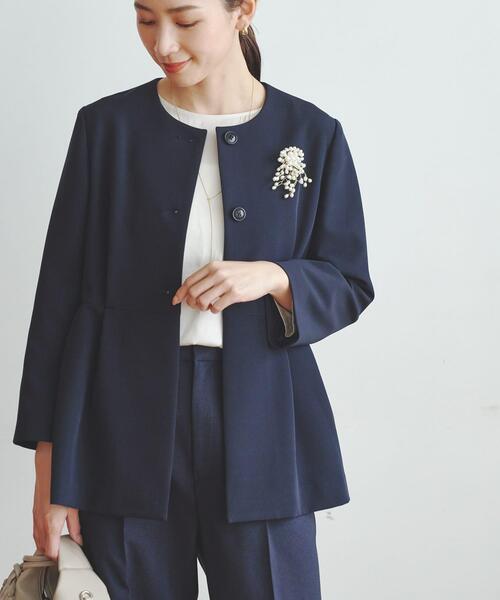 URBAN RESEARCH（アーバンリサーチ）の「ノーカラーペプラムジャケット（ノーカラージャケット・レディース・ネイビー/ブラック・FREE）」の3枚目の写真