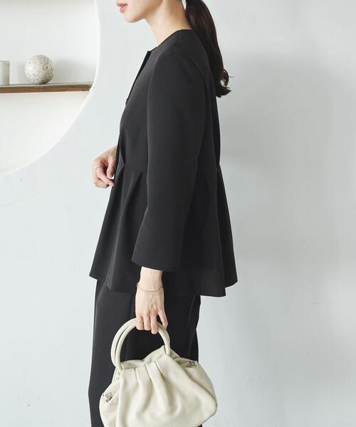 URBAN RESEARCH（アーバンリサーチ）の「ノーカラーペプラムジャケット（ノーカラージャケット・レディース・ネイビー/ブラック・FREE）」の16枚目の写真