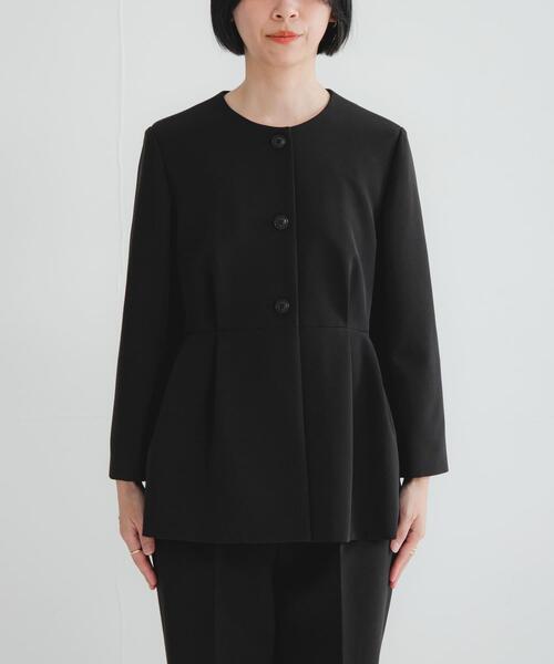 URBAN RESEARCH（アーバンリサーチ）の「ノーカラーペプラムジャケット（ノーカラージャケット・レディース・ネイビー/ブラック・FREE）」の22枚目の写真