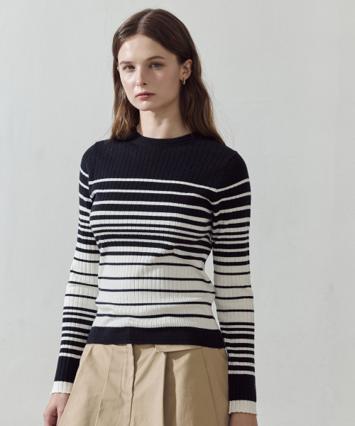 LORDLOAR(ロードロアル)の「スリムストライプリブニット NAVY(ニット/セーター・レディース・その他・SMALL/LARGE/MEDIUM)」の2枚目の写真