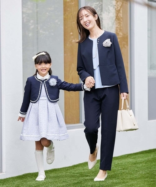 a.v.v（アーヴェヴェ）の「【洗える/ストレッチ/セットアップ対応】ダブルクロスキーネックジャケット（ノーカラージャケット・レディース・グレー系その他/ブラック/ネイビー・36/40/38/34/42）」の16枚目の写真