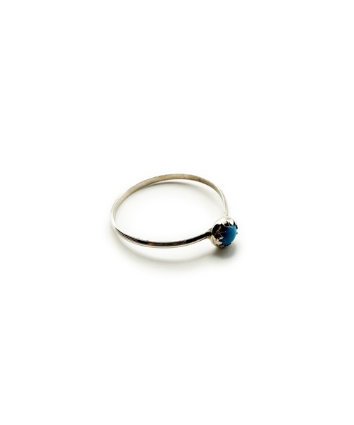 Indian Jewelry（インディアンジュエリー）の「THEATER シアター サークルシェイプデザインターコイズスリムシルバーリング Made in USA（リング・レディース・シルバー・#10/#11/#12/#7）」の2枚目の写真