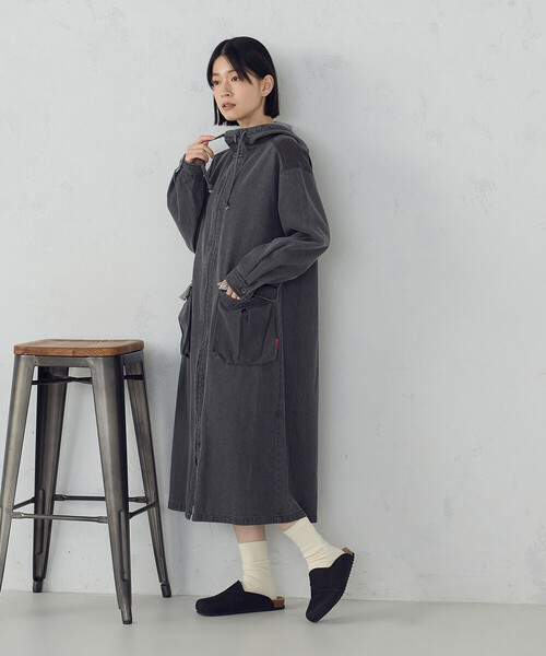 ONIGIRI（オニギリ）の「デニムパーカーワンピース / セットアップ対応（ワンピース・レディース・サックスブルー/グレー・FREE）」の3枚目の写真
