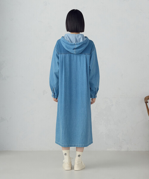 ONIGIRI（オニギリ）の「デニムパーカーワンピース / セットアップ対応（ワンピース・レディース・サックスブルー/グレー・FREE）」の11枚目の写真